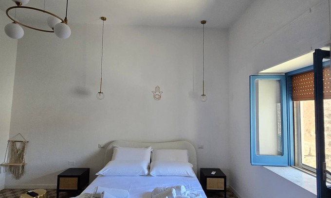 Castel Morrone Hotel | I BILETT (with sauna)