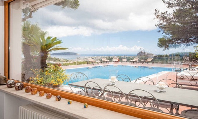Ischia Porto Villa | I get hot and sunny