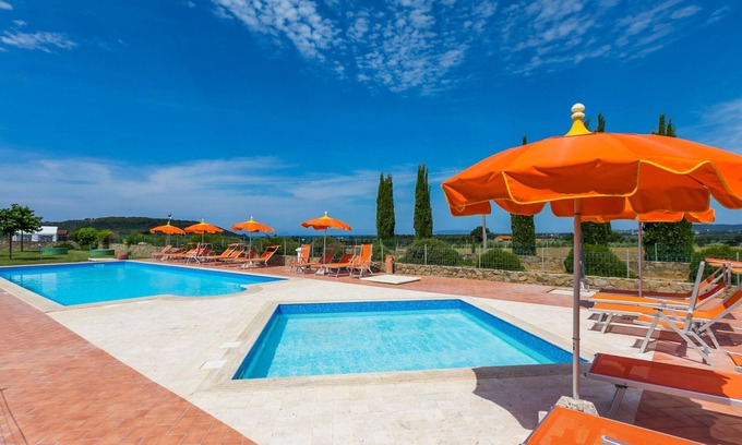 Puntone House | I Girasoli by Interhome