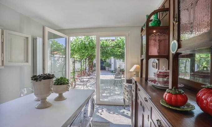 Torre del Lago Puccini Bed & Breakfast | I Levrieri B&B