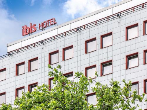 Charlottenburg-Wilmersdorf Hotel | ibis Berlin Messe