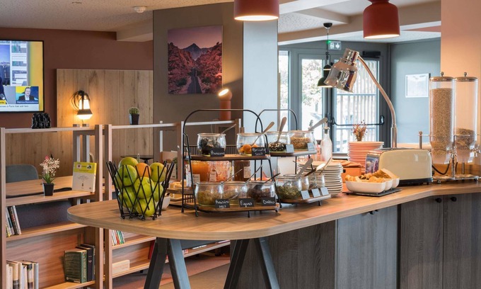 Saint-Etienne-du-Rouvray Hotel | ibis budget Rouen Sud Zenith
