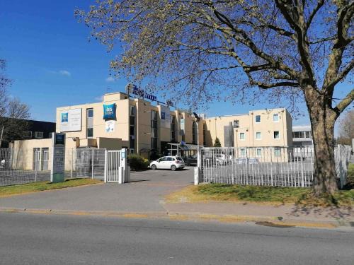 Antony Hotel | ibis budget Antony Massy rénové 2024