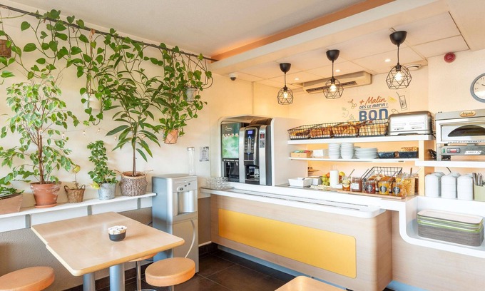 Sennece-les-Macon Hotel | ibis budget Macon Nord