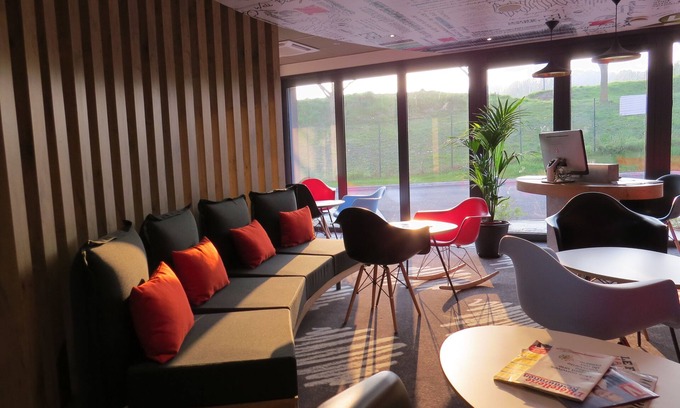 Soissons Hotel | ibis Soissons Hotel