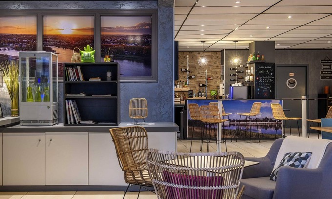 Blois Hotel | ibis Styles Blois Centre Gare