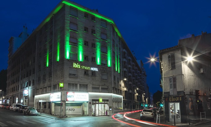 La Castellane Hotel | ibis Styles Marseille Centre Prado Place Castellane