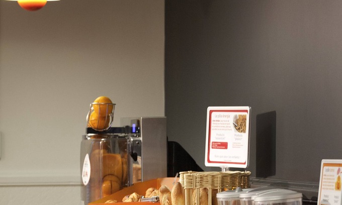 Roanne Hotel | ibis Styles Roanne Centre Gare