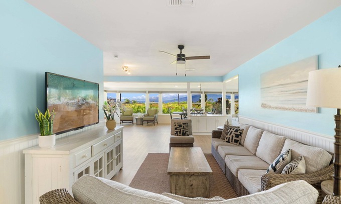 Kaanapali Condo | ICC 30 Remodeled 2BD Cottage Across the Street from Kahekili Beach