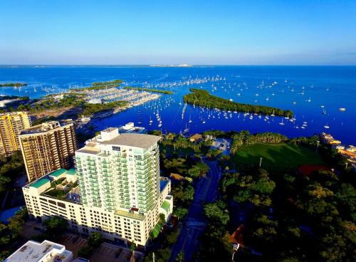 Coconut Grove Apartment | iCoconutGrove - Luxurious Vacation Rentals in Coconut Grove