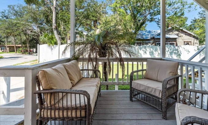 Lincolnville Condo | Iconic Lakeview Living Charming Downtown Cottage full of History