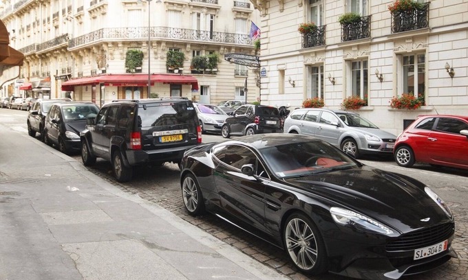 Champs-Elysees Apartment | ICONIC VIEWS AWAIT: LUXE 5-BEDROOM PENTHOUSE IN PRESTIGIOUS CHAMPS-ELYSÉES-350M2