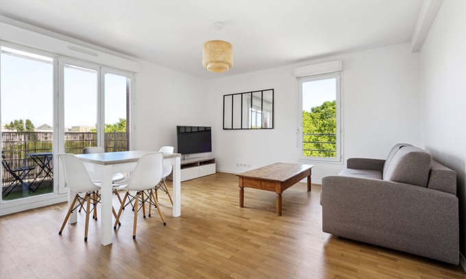 Saint-Denis Apartment | Id361 Stunning 2 Bedrooms Flat in St-denis/Stade de France