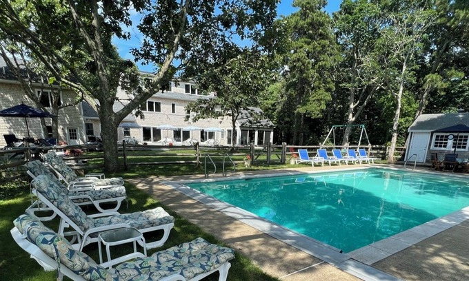 Katama House | Ideal for extended Families, with Pool, Tennis/Pickleball Court, and Guest House