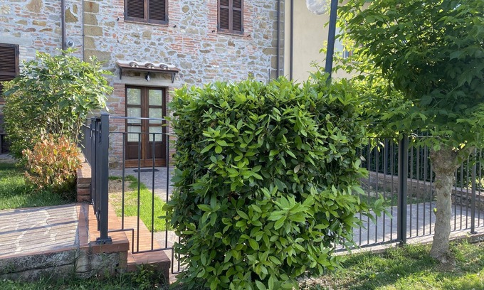 Paciano Apartment | IDEAL HOLIDAYS The Cellar