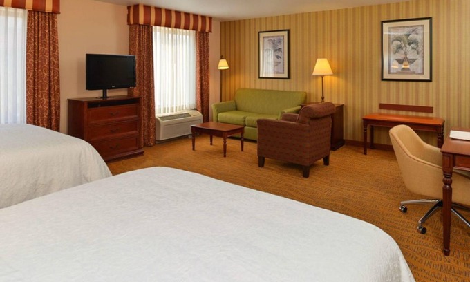 Westside Hotel | Ideal Mix of Comfort and Value! Pets Allowed, Free Breakfast, Indoor Pool!
