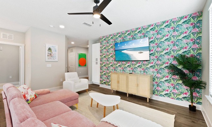 Deerwood Apartment | Idyllic and Tropical 2BR/2BA with Pool & Gym