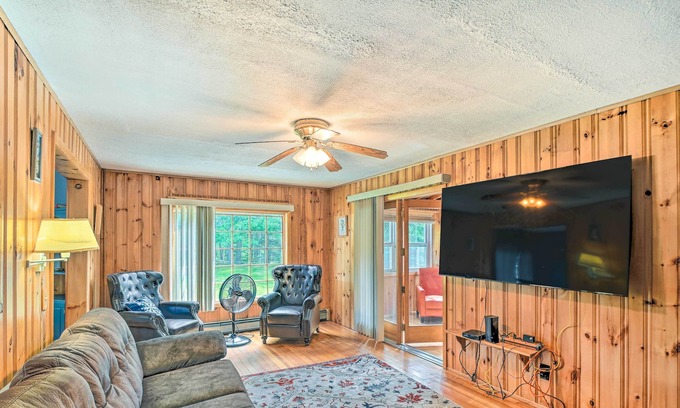 Bar Harbor Cottage | Idyllic Bar Harbor Cottage: ~ 3 Mi to Acadia!