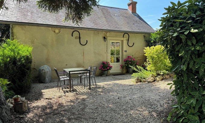 Mont-Saint-Jean Cottage | Idyllic Village Cottage With Hot Tub & Scenic Views