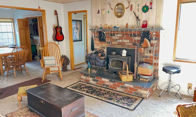 Idyllwild House | Idyllwild-PineCove - Quiet Home with Forest access