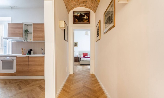 Rione XVI Ludovisi Apartment | iFlat | A Peaceful Nest In The Eternal City