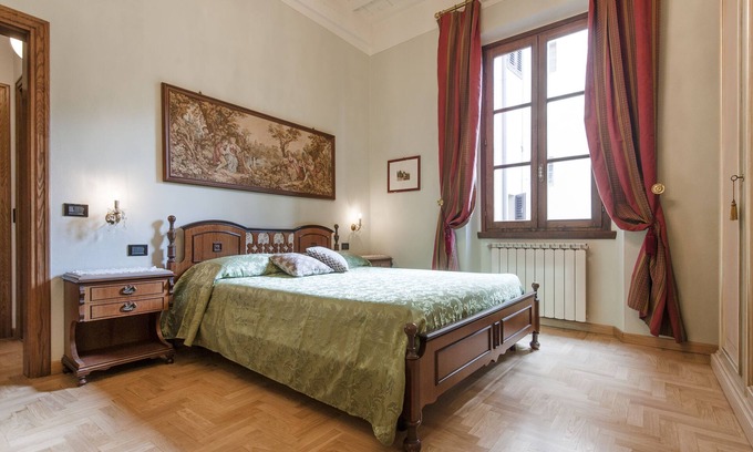 Duomo Apartment | Il Battistero Apt - Luxury Apartments at 20 steps from Duomo; Elevator equipped.