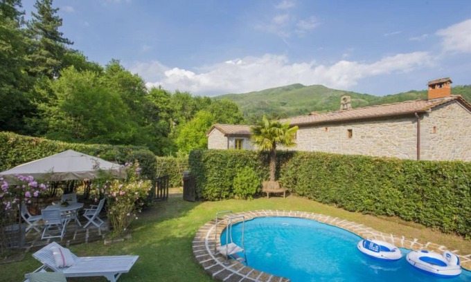 Pontito House | Il Vecchio Ospitale by Interhome