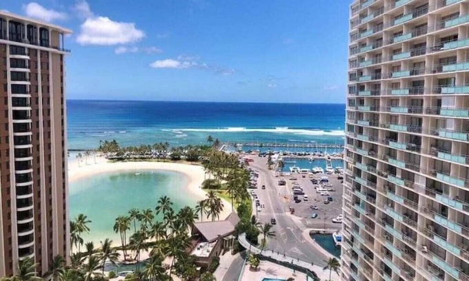 Waikiki Condo | Ilikai Sands Symphony (2 Units)
