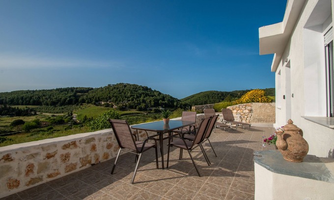 Ano Volimes House | Iliovasilema Holiday House