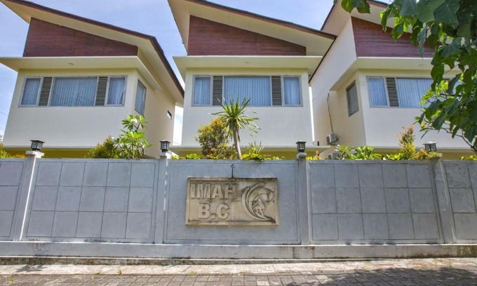 Kediri Hotel | ImahBC Surfcamp