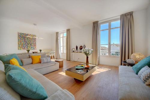 Carnot Apartment | IMMOGROOM - Magnificent 180m duplex apartment - Parking - Air conditioning
