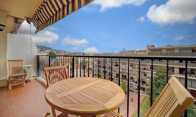 Prado - Republique Apartment | Immogroom - Very Pleasant and Bright - Cozy