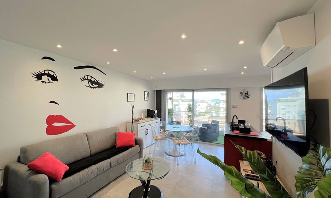 Cannes Apartment | imperial 2