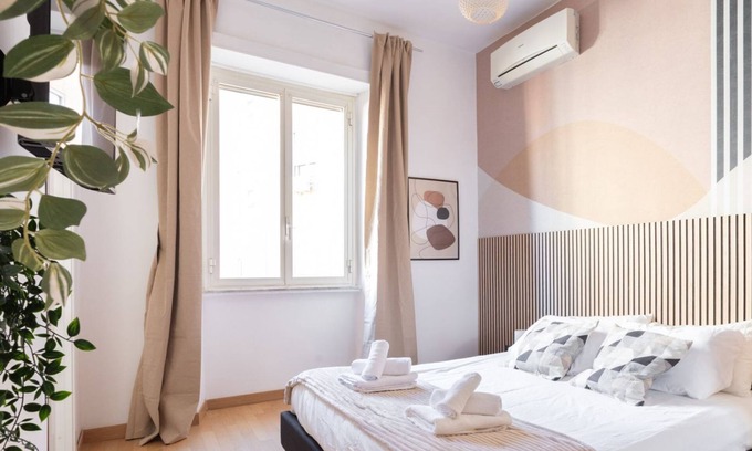 Universita Apartment | Imperium Deluxe Apt - 300mt to Metro B, 3 bedrooms, Panoramic view, A/C