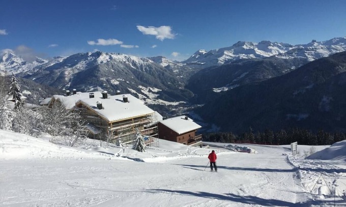 Bisanne 1500 Apartment | In a luxury MGM chalet, apartment at the foot of the slopes for 6 people