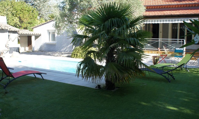 L'Isle-sur-la-Sorgue Villa | In the heart of L'isle +