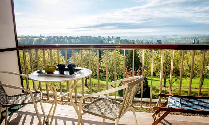 Montrichard Val de Cher Apartment | In the heart of the Loire Valley, near the Loire Castles and the Beauval zoo