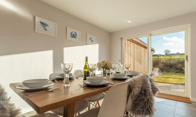 Ringstead House | Incas Rest 4
