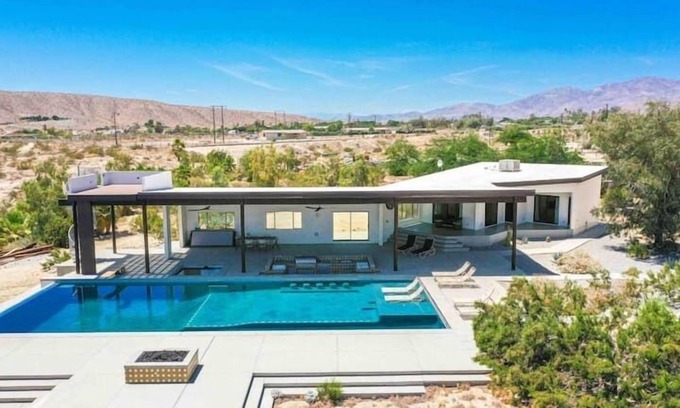 Indio Hills House | Incredible deals, secluded 5 acres, best pool area, views, rooftop, large deck.