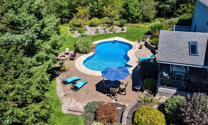 Pocono Pines House | Incredible House in the Heart of the Poconos. Private Heated Pool & Hot Tub