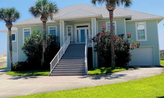 Pensacola Beach House | Incredible views, family friendly Gulf front getaway. Simply stunning!