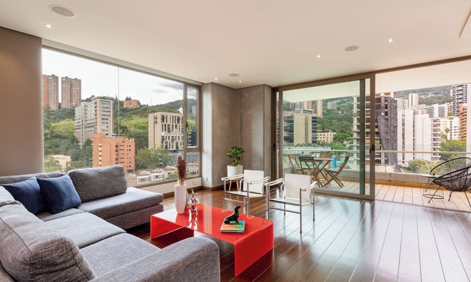Las Lomas I Apartment | Incredible views | Close to Provence, bars and restaurants