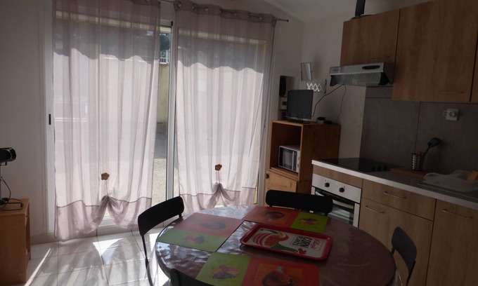 Restinclieres House | Independent maisonette rental for 2 people with private garden and swimming pool