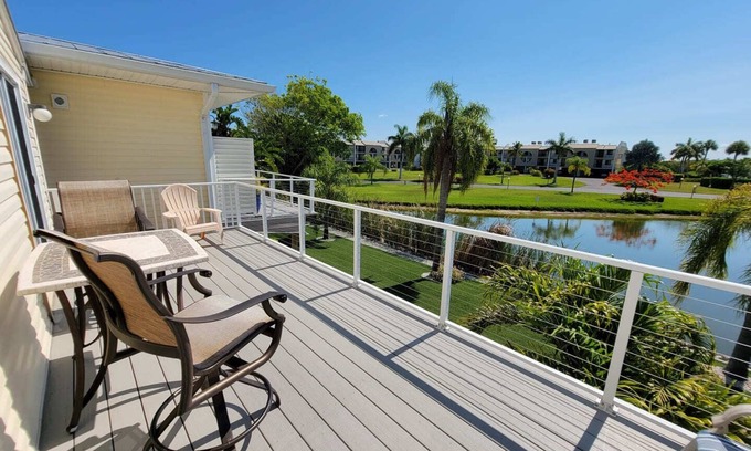 Mid Island House | Indian Bayou Lake House 1 - Lakeside Oasis
