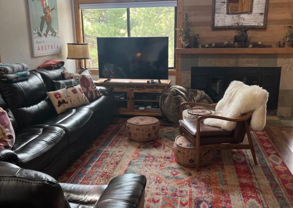 Truckee House | Indian Hills Gem Awaits