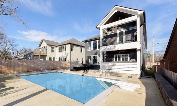 Indianapolis House | Indianapolis Pool Home