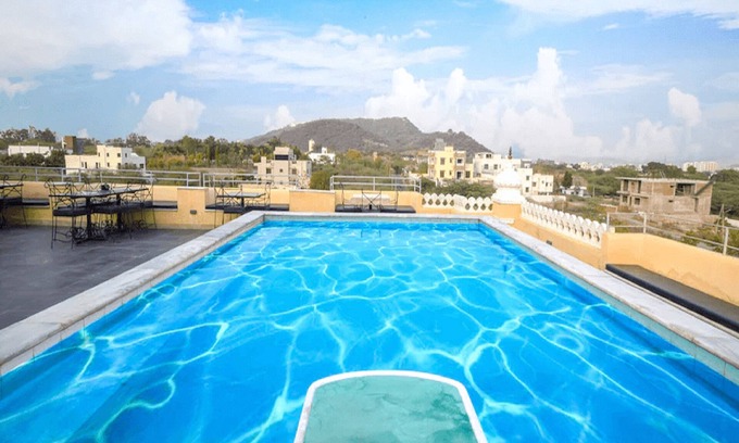 Udaipur District Hotel | Indra Niwas