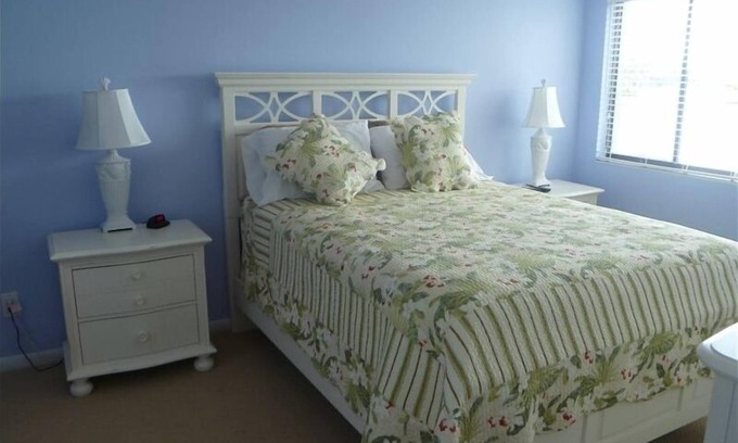 Stuart Condo | Inlet Village Stuart FL, Ocean Club access INCLUDED!