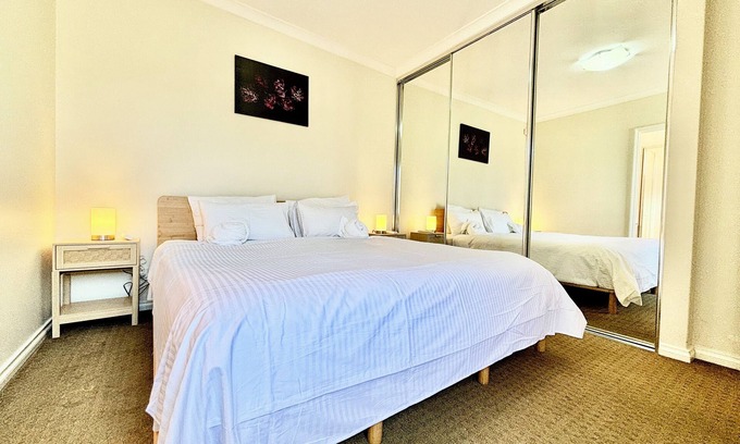 Innaloo House | Innaloo Family Oasis · 3BR · 2BA · 2PKG