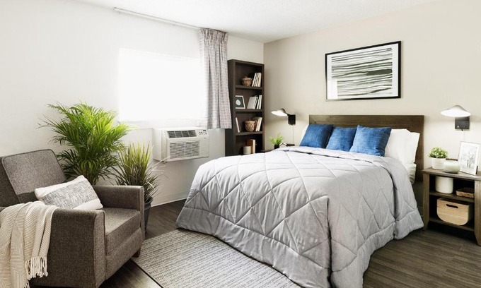 Conyers Hotel | InTown Suites Extended Stay Atlanta GA - Conyers